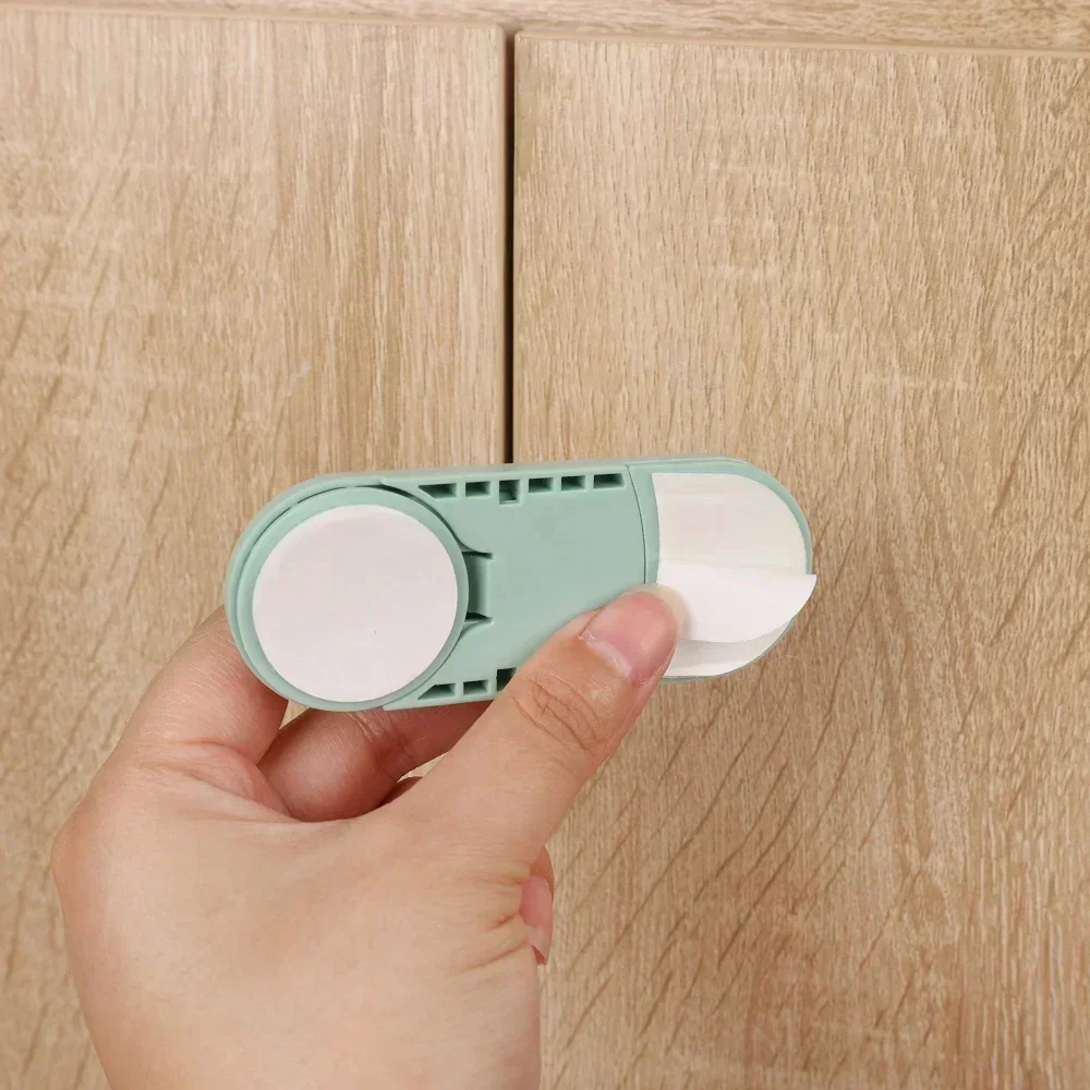 Latch Cabinet Door Protection  - огляд і ціна Baby Clothing Cupboard